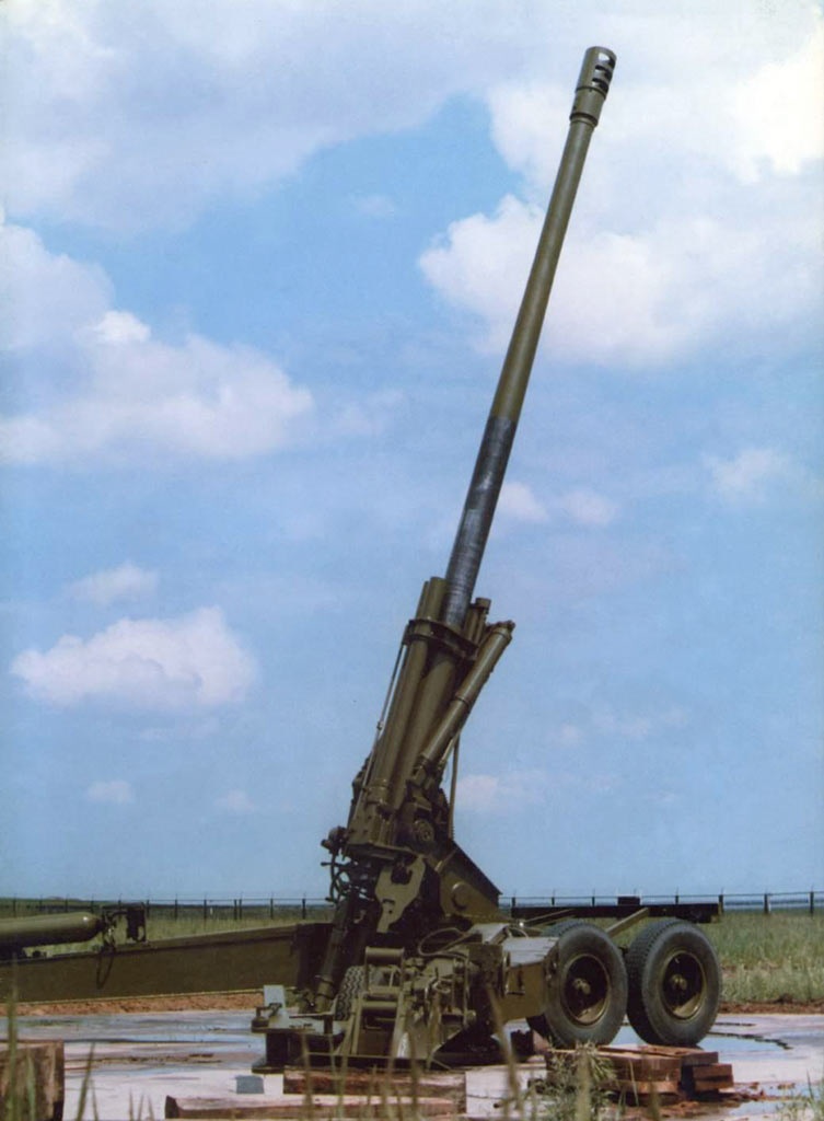 Guns of the Indiana War Memorial (PHOTOS)